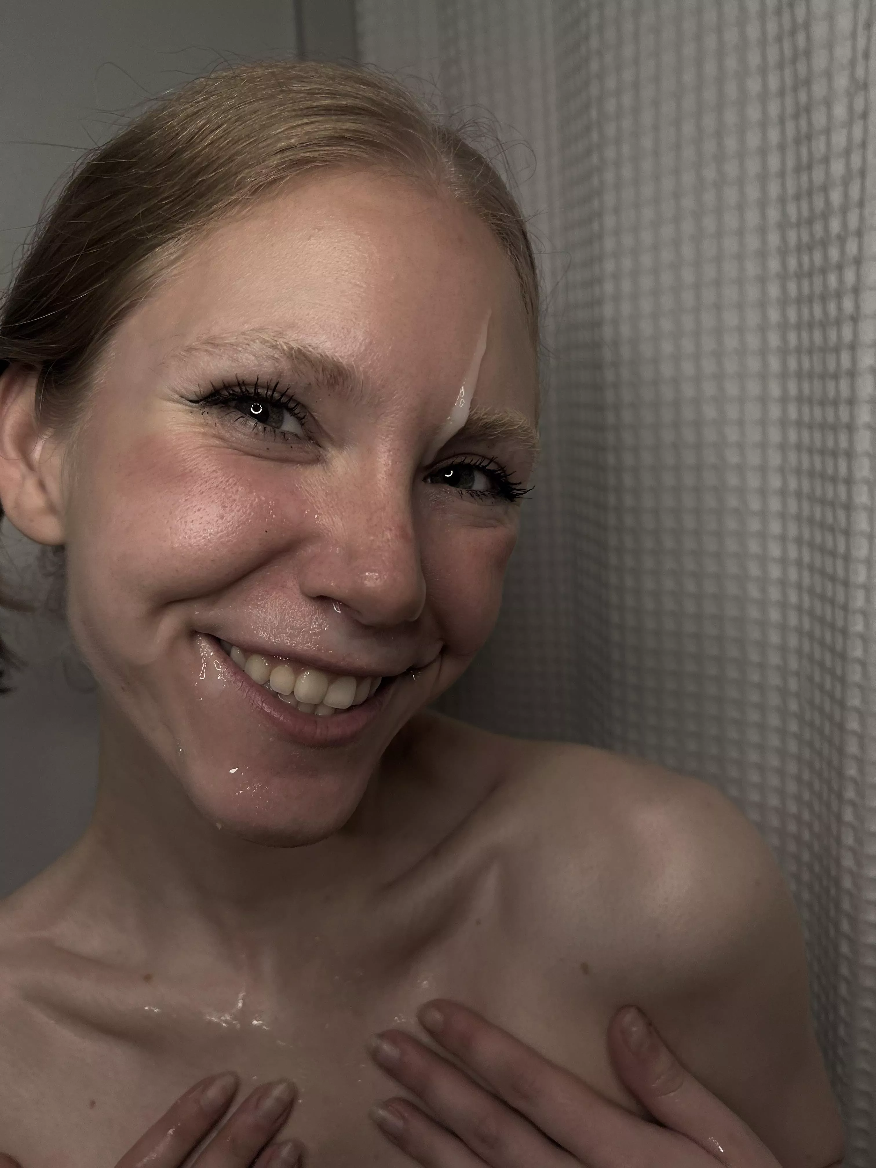 Happiest when I’m doing my job  posted by bleachandtone