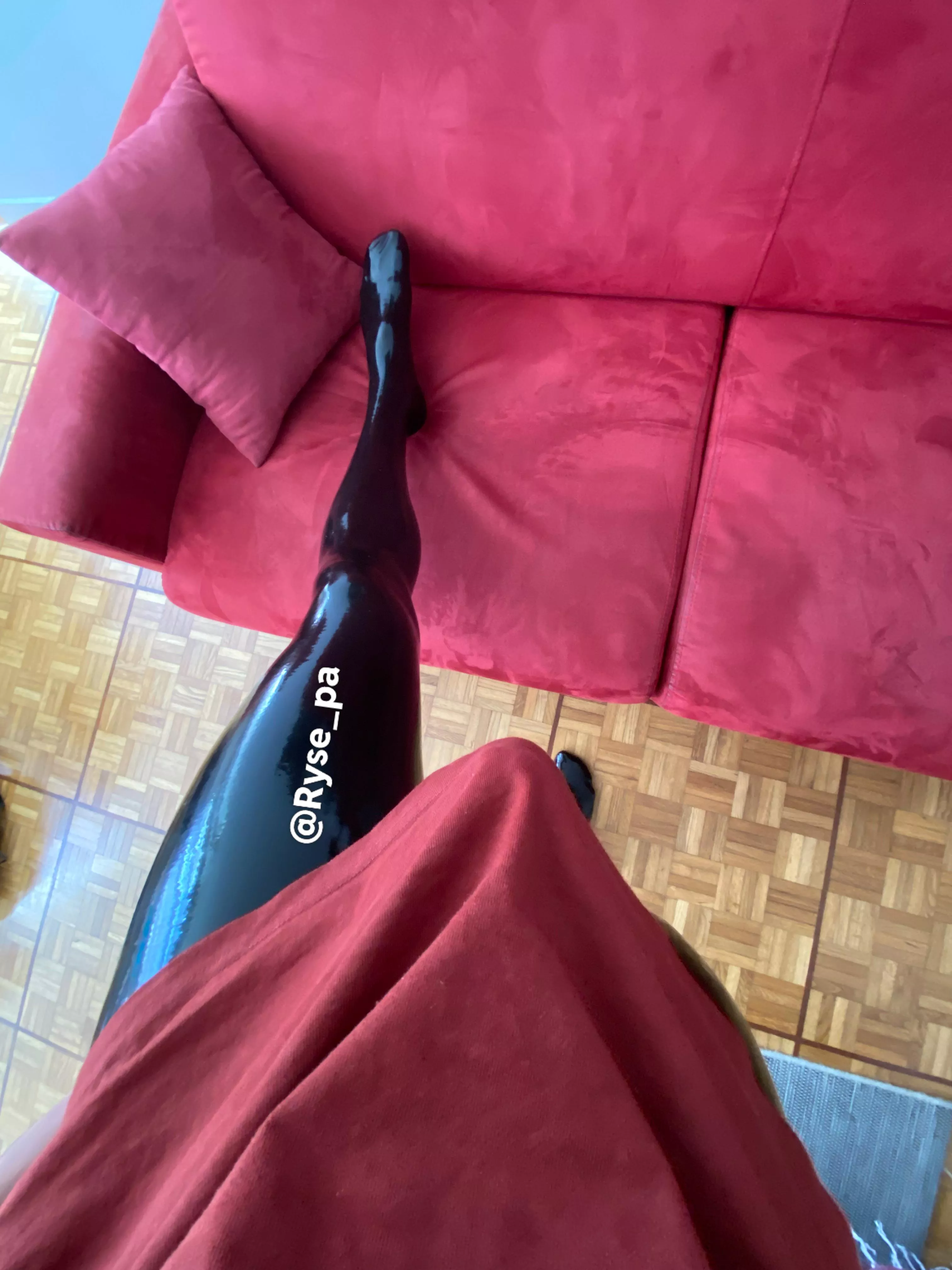 Hidden latex cock 🙈😋 posted by Ryse_PA