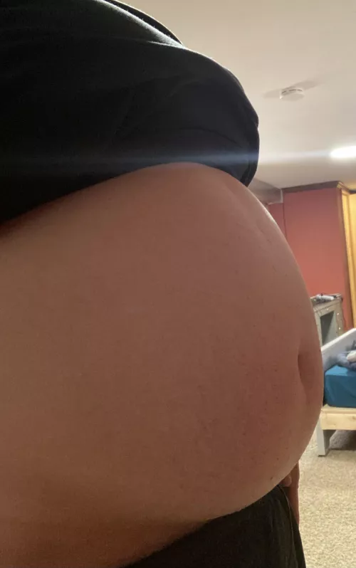 I feel pregnant by Mean_Skirt8390