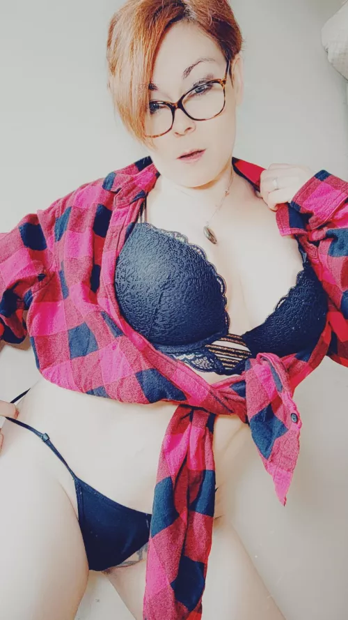 I'll make you serve me to satisfy me with your boner by IlDisplay