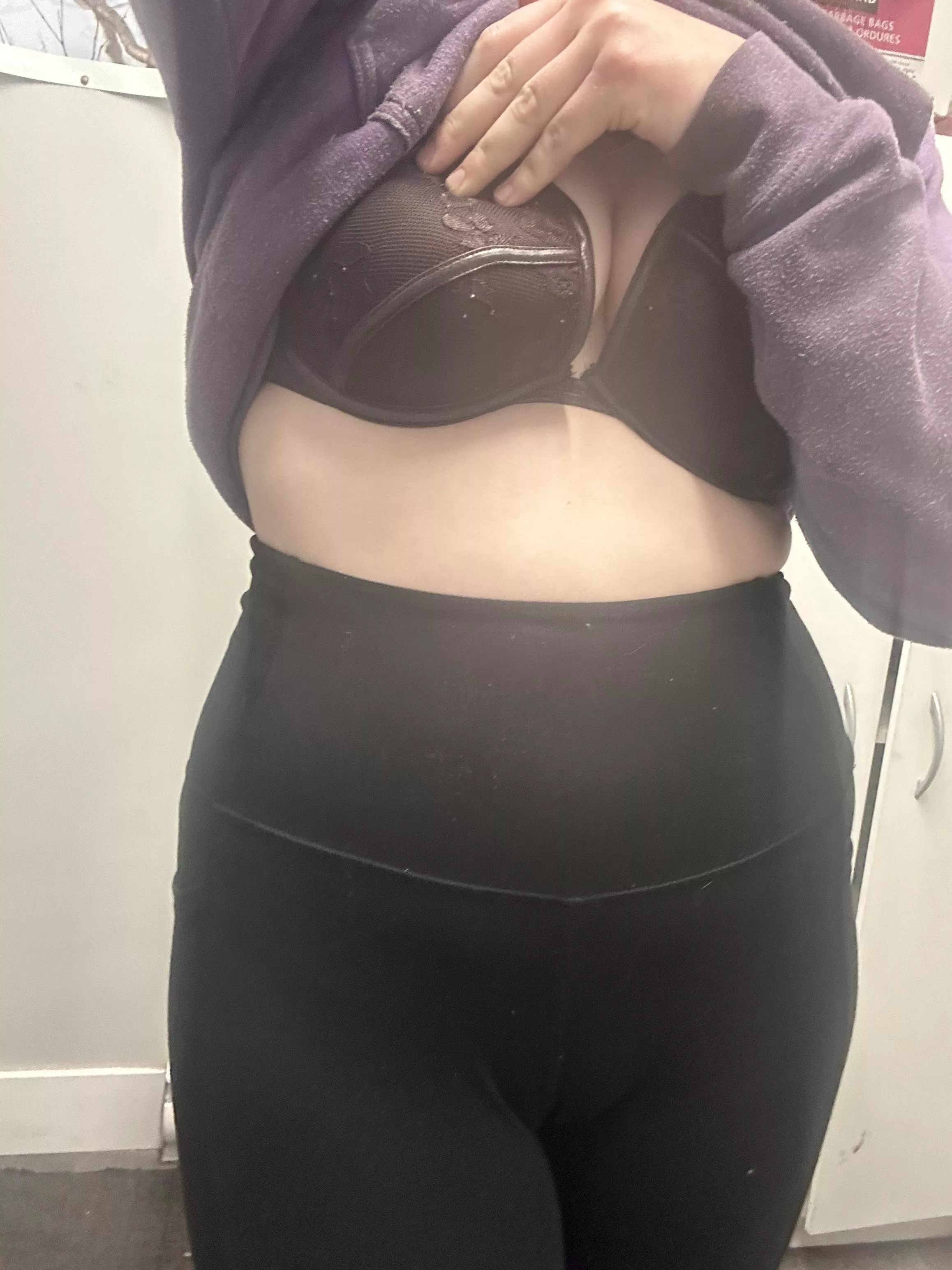 Love the fit on these old leggings  posted by Simplust