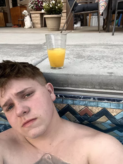 Need someone to cuddle with and play bg3 by charismatic_toad