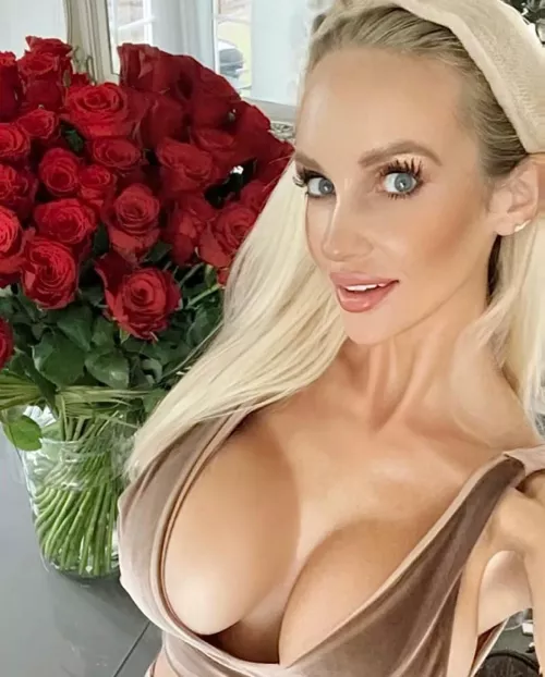 Rock solid  by Thecumbitch69