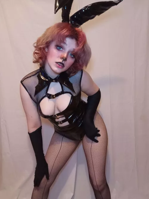 Wanna give me a go guv'nr? by LadyCheesecake12