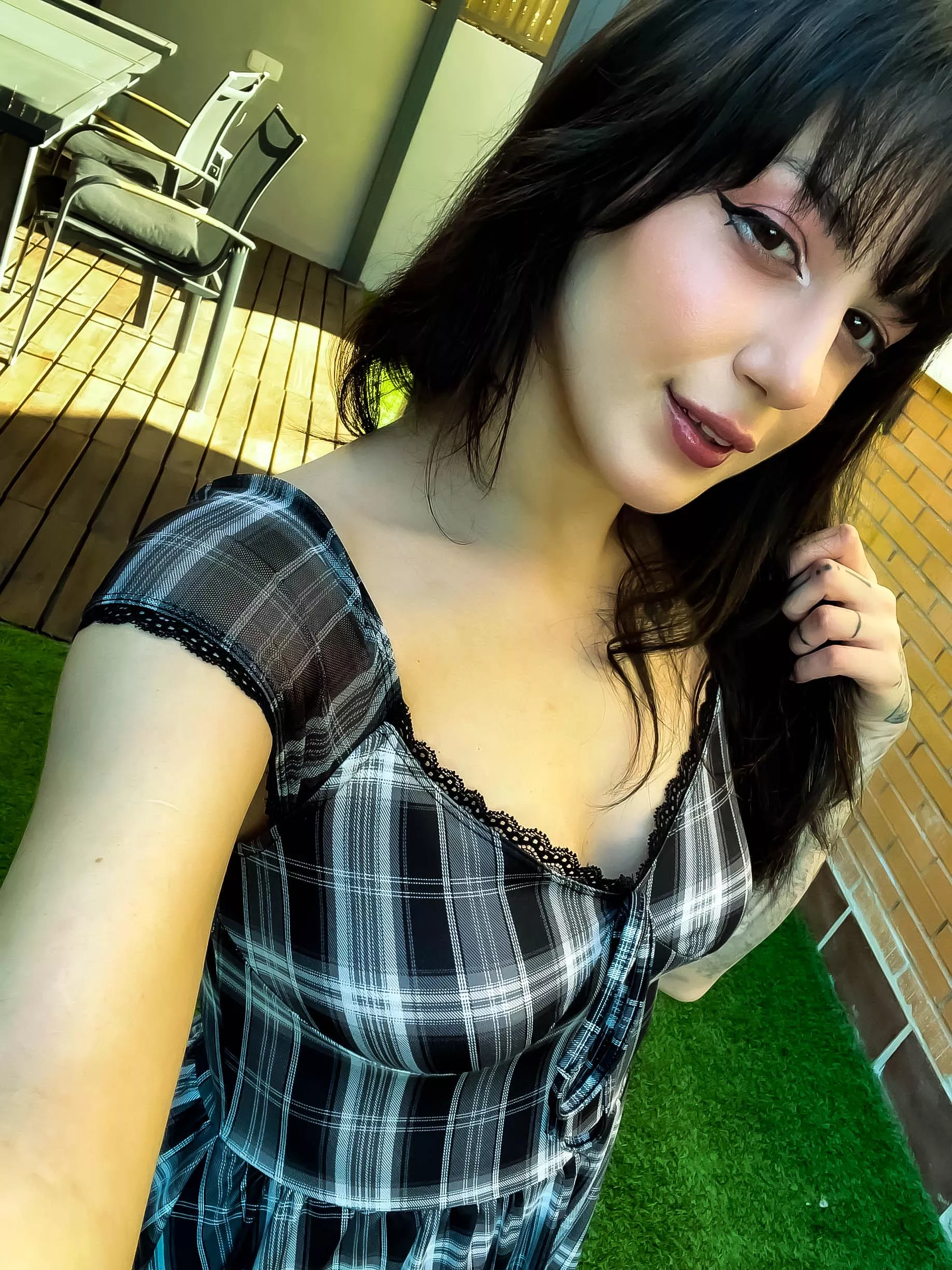 Would you have fun with me in garden even we could caught by some neighbors posted by InfernoImpulse