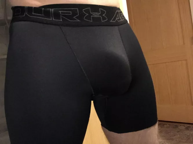 (29) getting changed this morning by Smooth_Bullfrog_5401