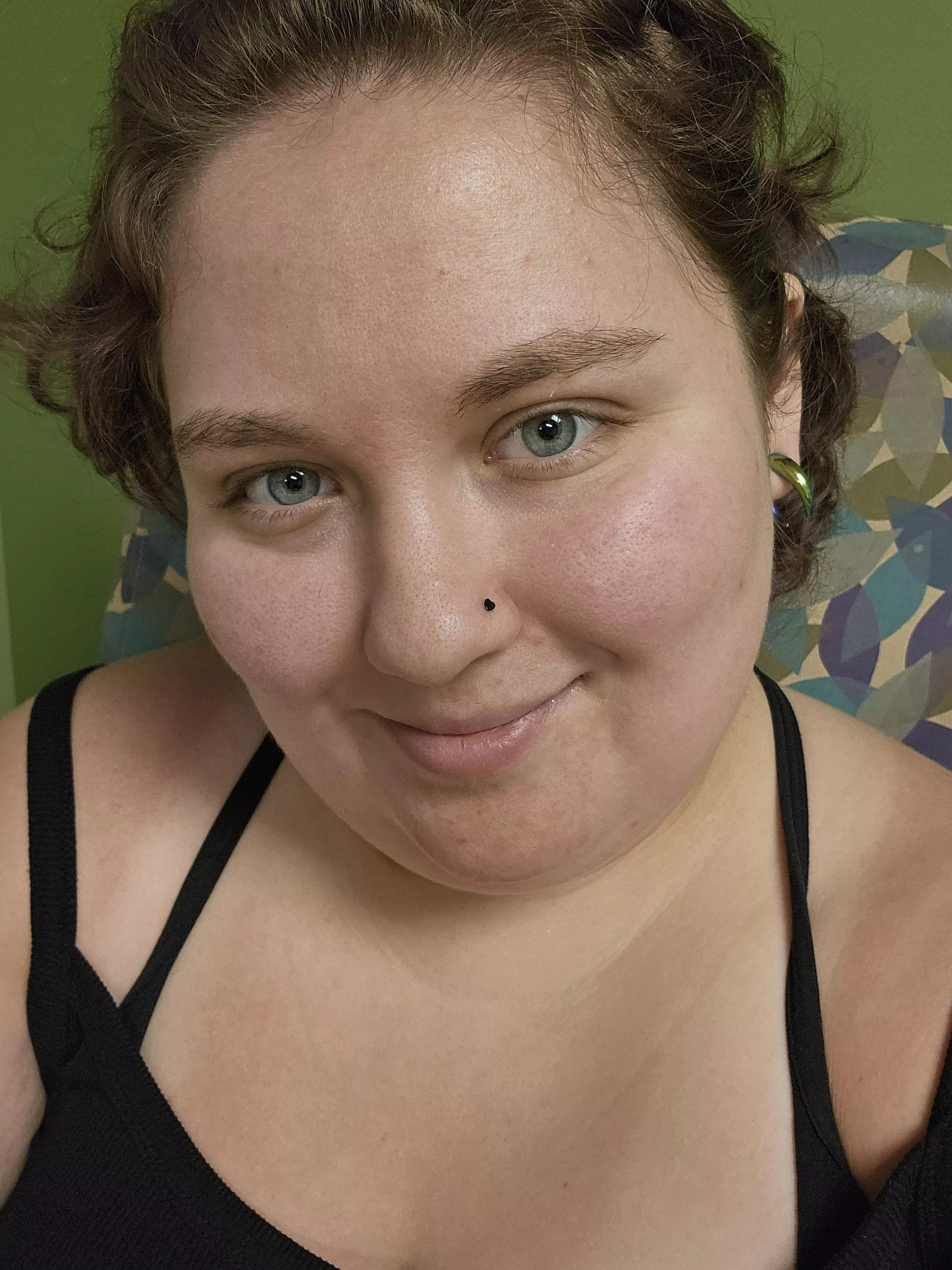 Feeling glamorous without the makeup posted by xxmikiki