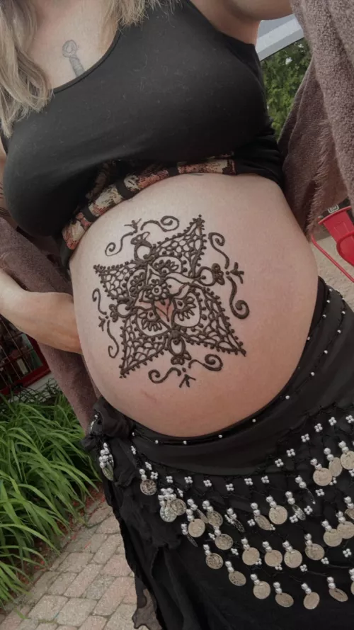Henna belly by Monique_dancing
