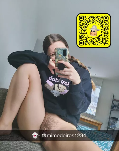 hit me up 💦 by DragonfruitHuge6303