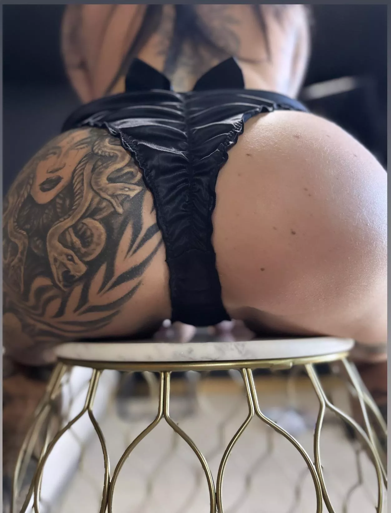 Imagine these panty lines with a bow on top stick out  posted by lacy_lust_xoxo