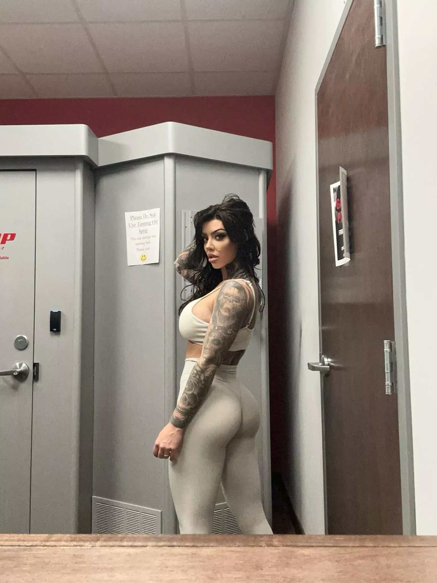 Jesus posted by HungDomSir261