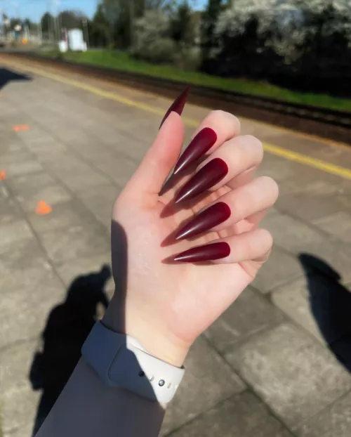 sharp💅🏻 by charlotteventurax