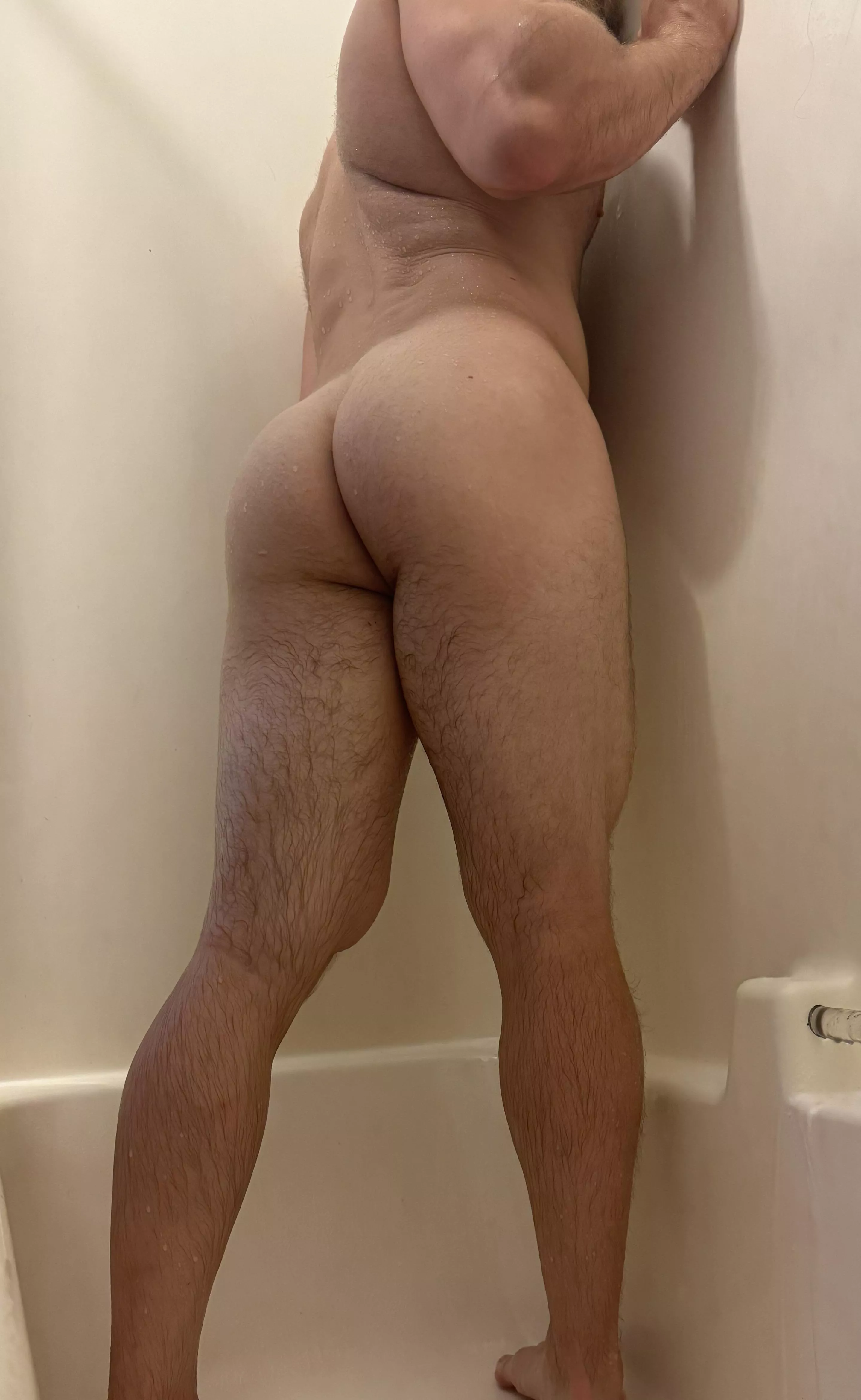 Shower with me? posted by fitttguyyy