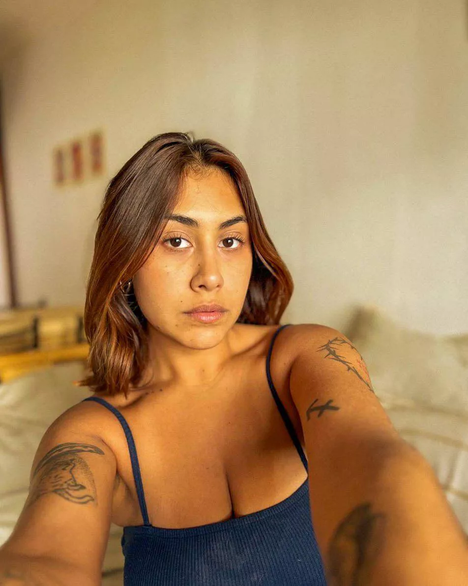 Simple classy look posted by Complex_Hotel_592