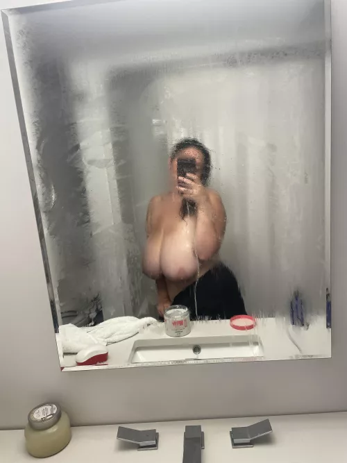 Sometimes I send nudes to new friends 🤭😋 by Legitimate_Total3056