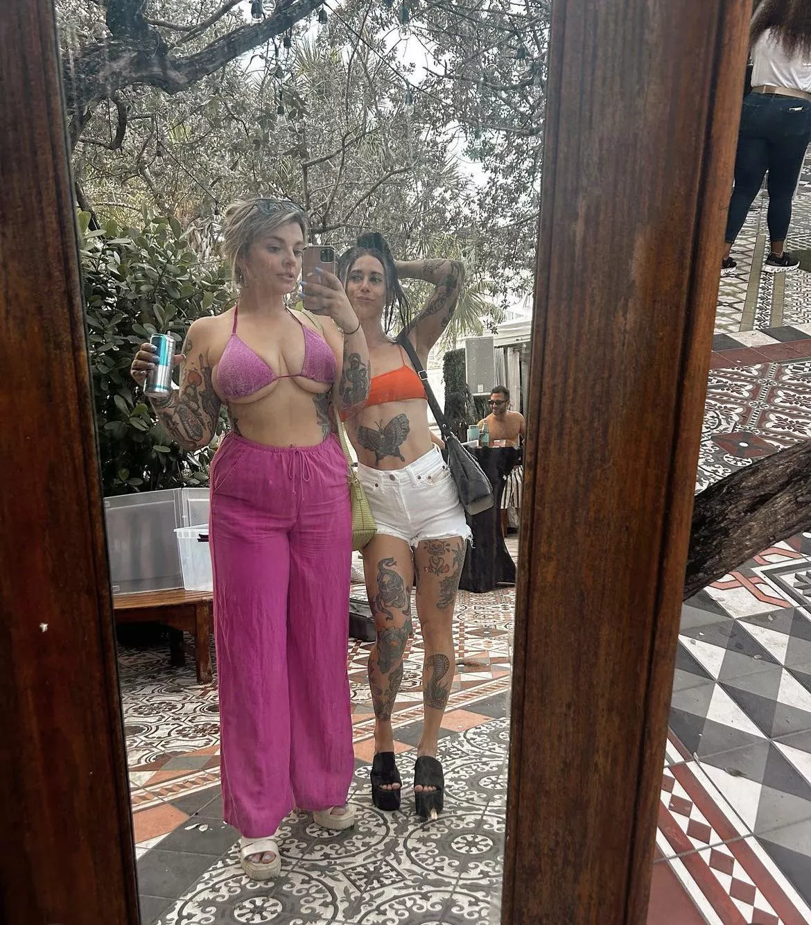 Think my friend has some envy? (OC) posted by xJoeyTylerx