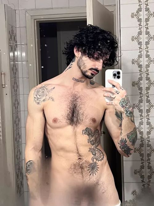 wish i had an otter buddy rn <3 by fffffrancis