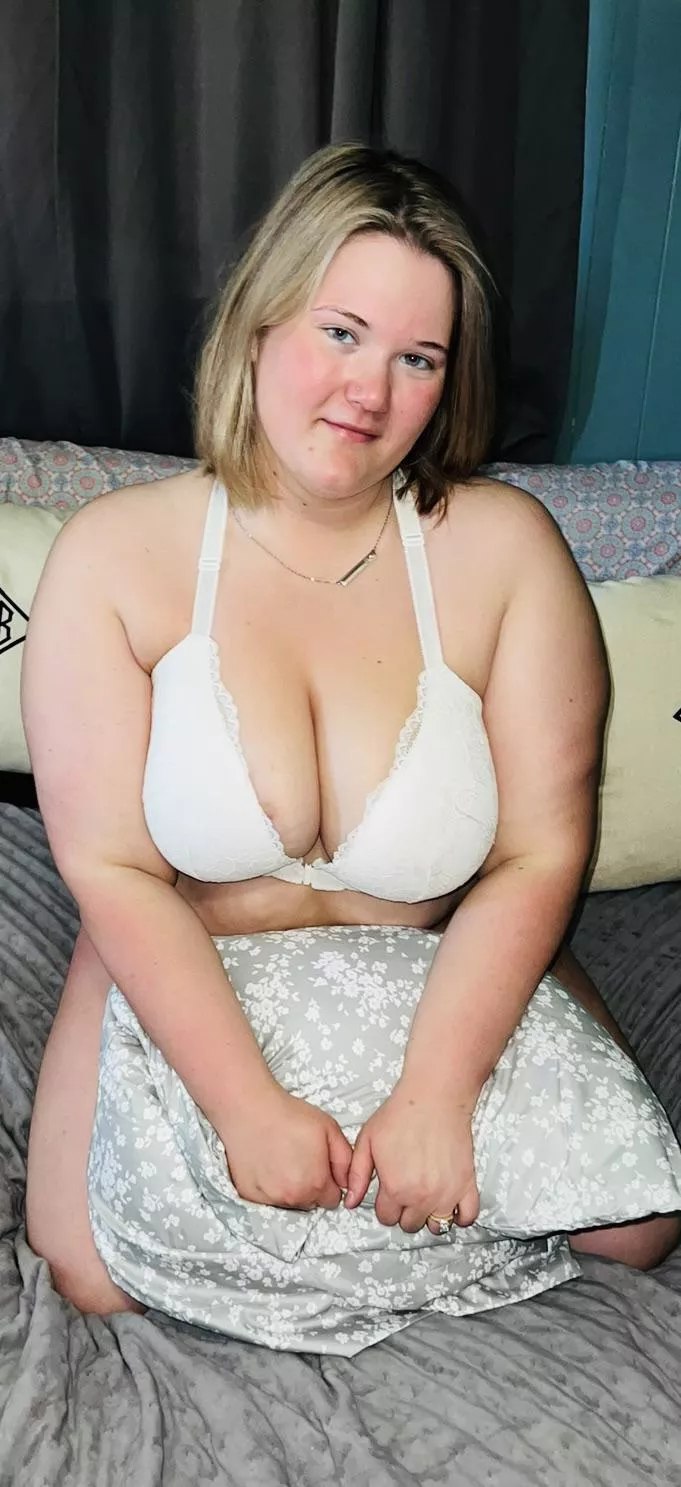 Would love a tribute 😍 posted by LivingArm524