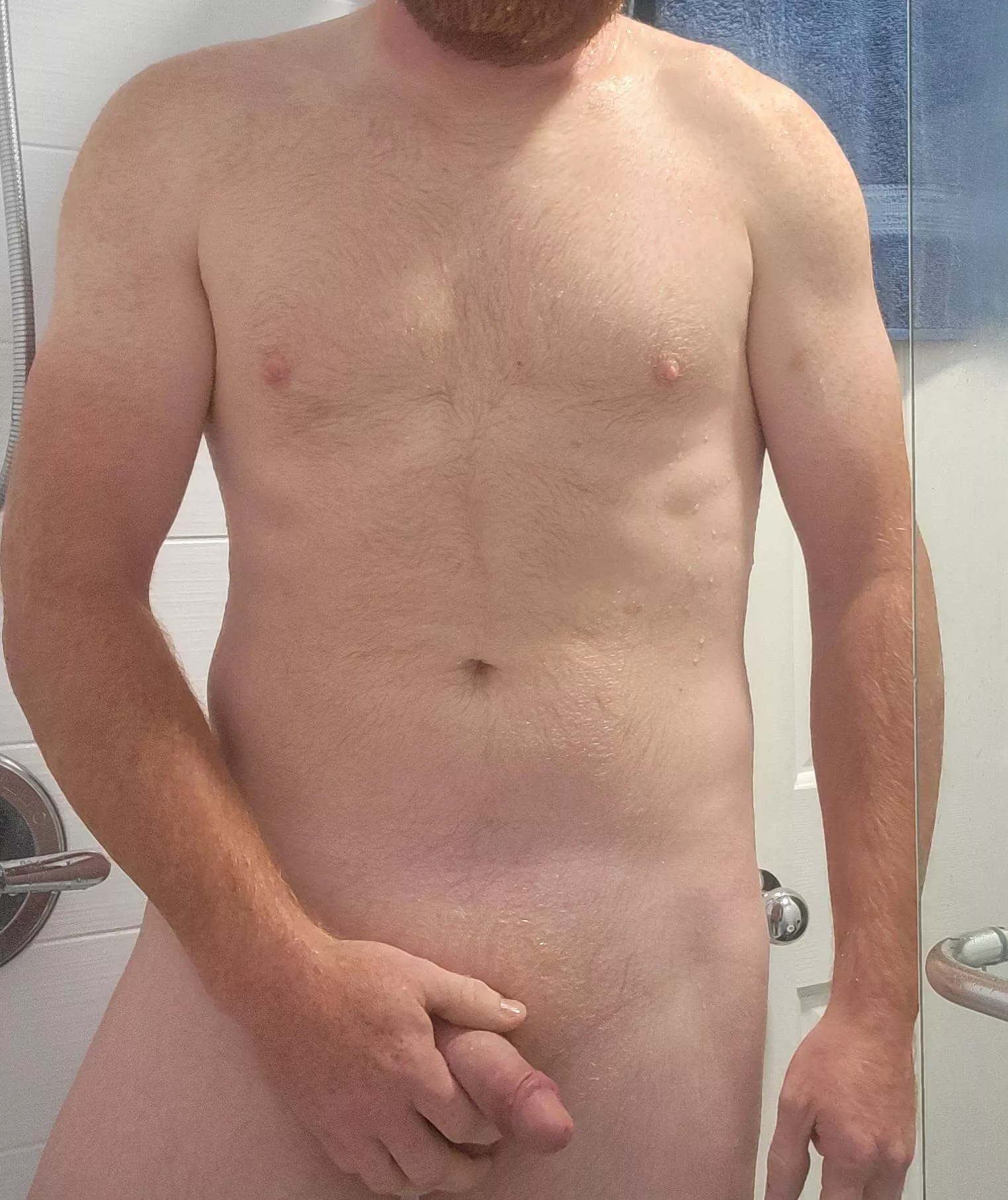 (30) Any other curious bros wanna shower together? posted by hayslinger1