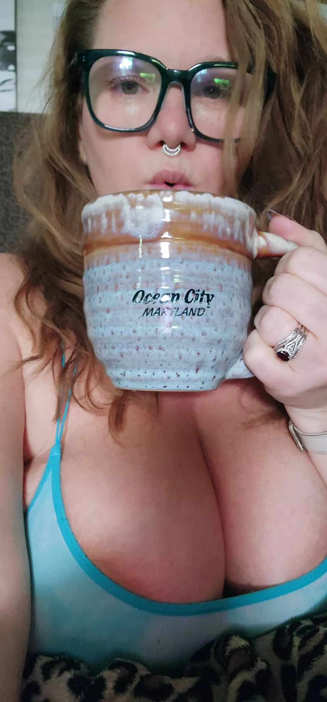 Cleavage for daysssss posted by RoxyDover