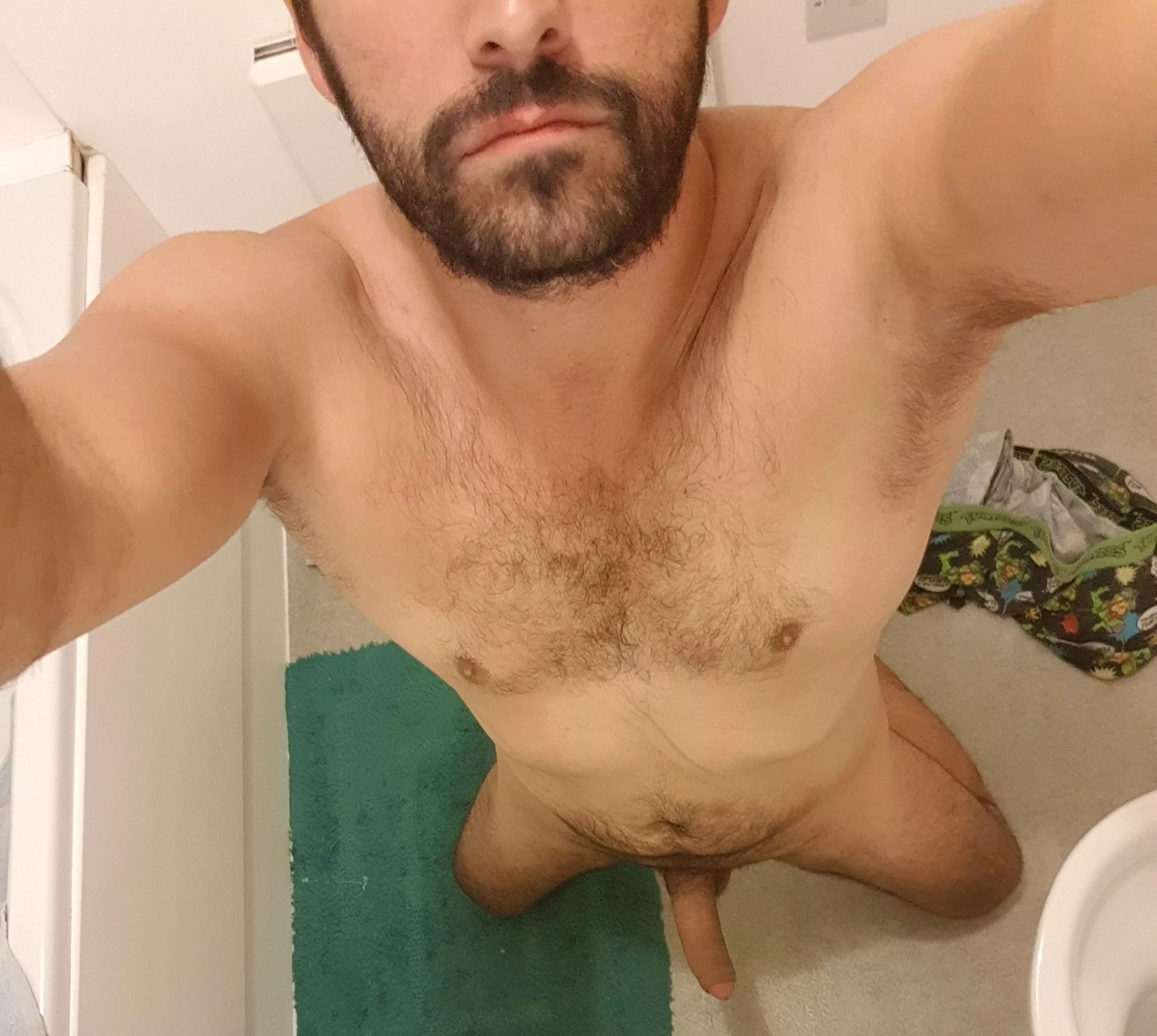 Gettin ready for my shower (41) posted by daddyandboy