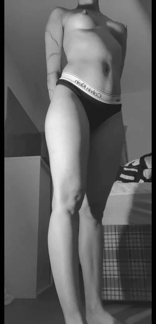 i love my legs! by ___celestica