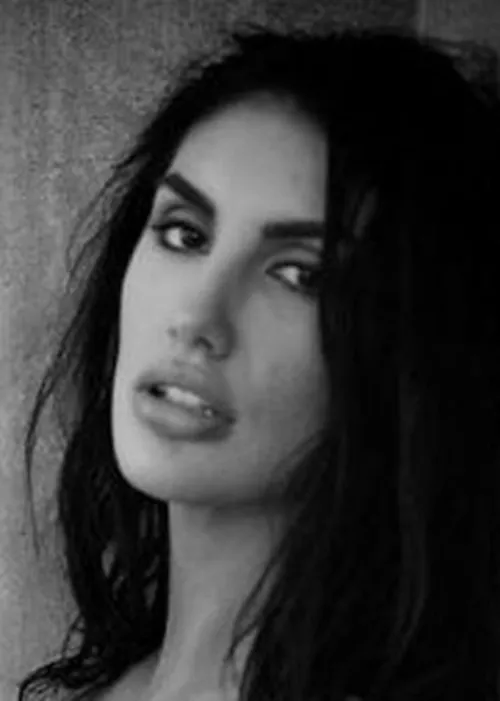 irrepressible reality of beauty by chipichandal