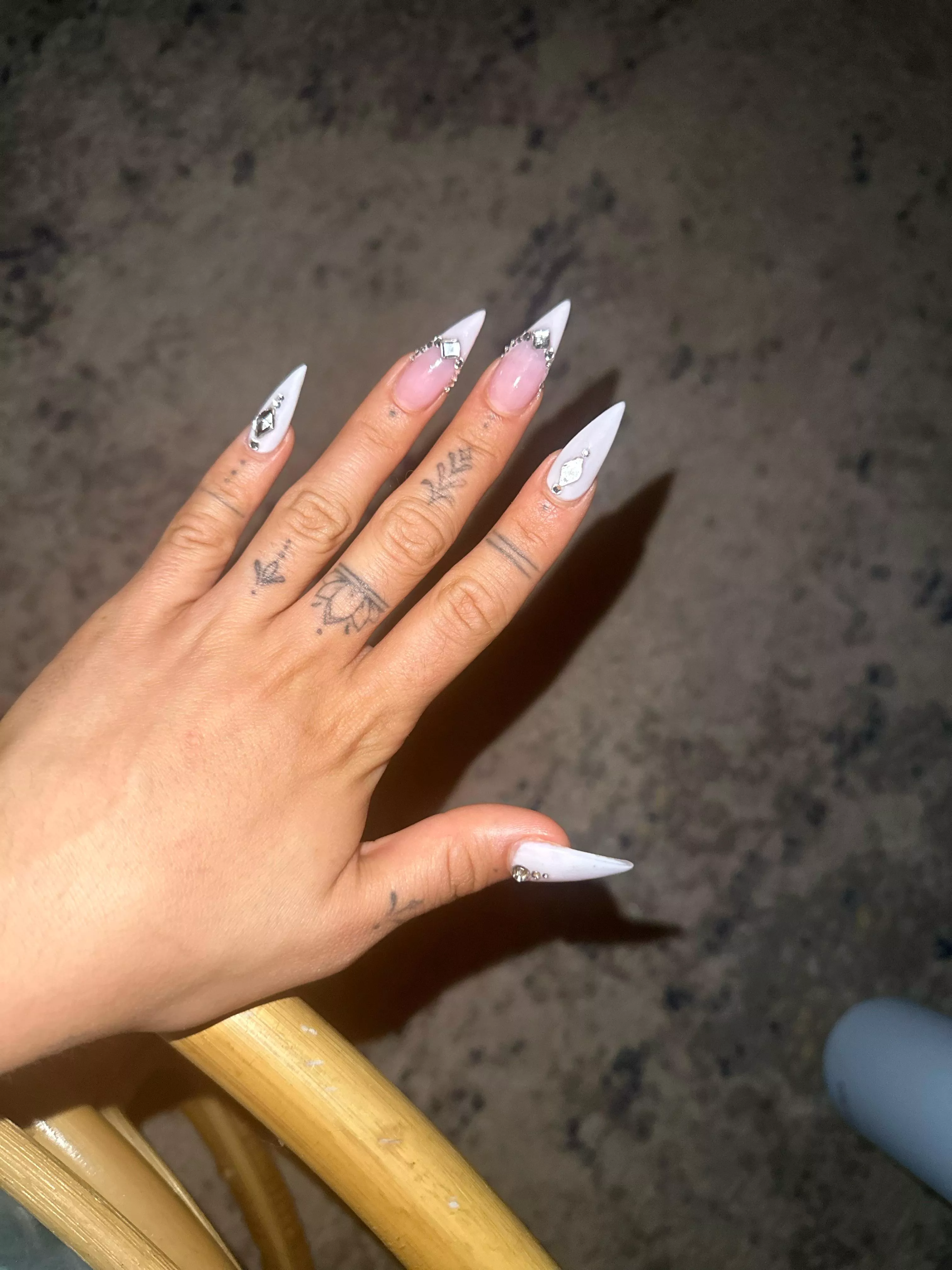 meow  posted by torialorraine