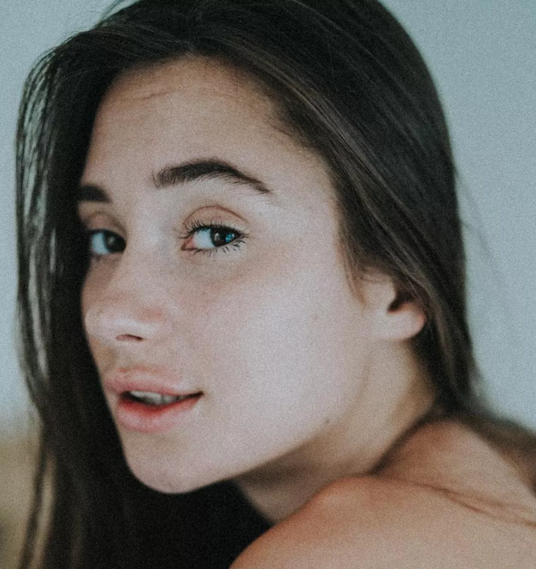 No make-up posted by Mayaledioma