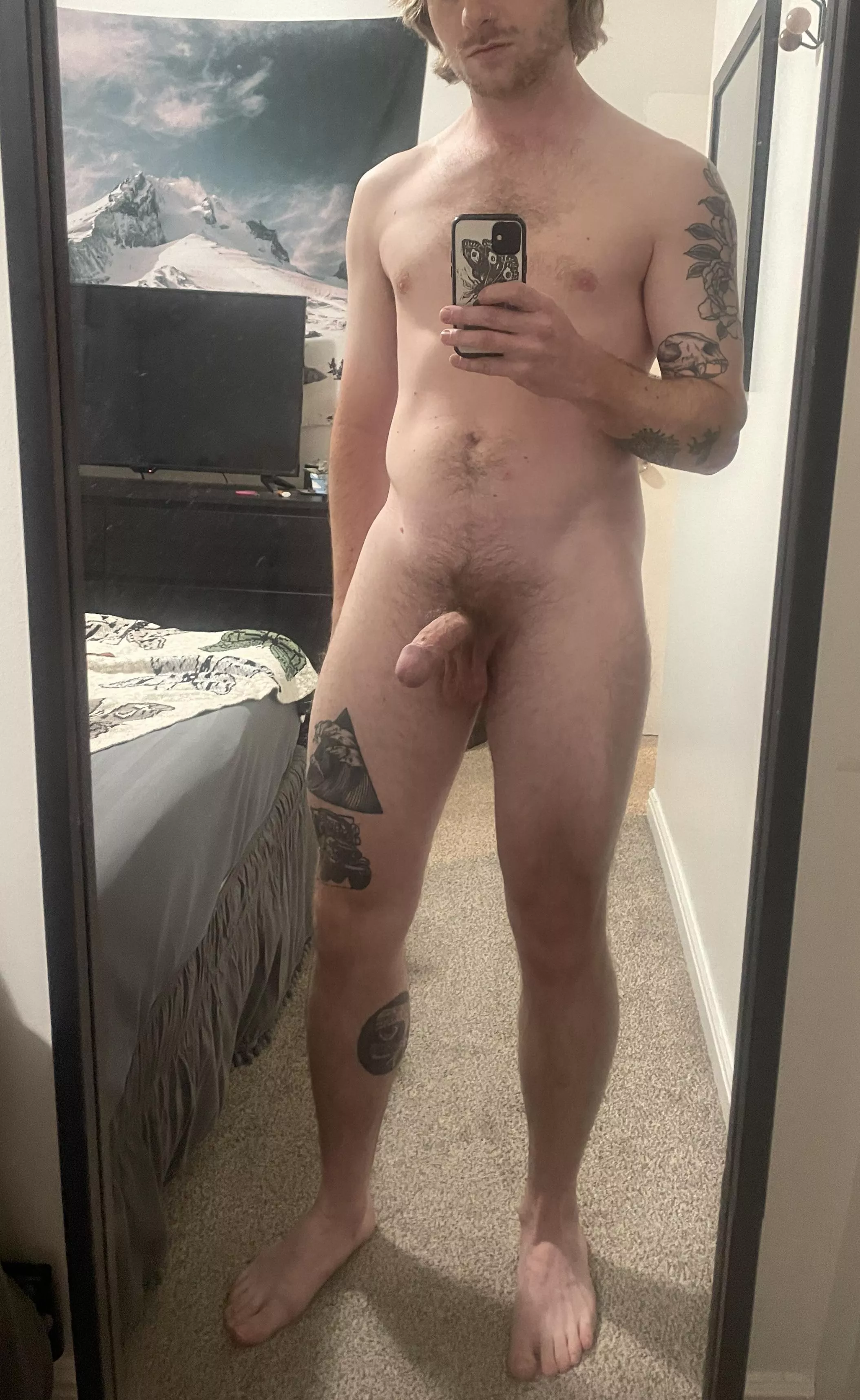 A mirror selfie for your Friday morning  posted by hanswolfewastaken