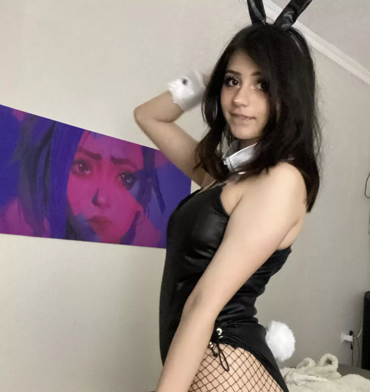 am I a sexy bunny? posted by ema-starheart