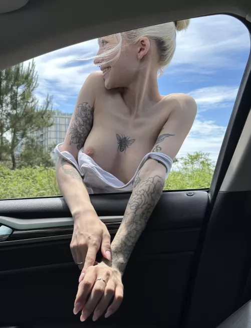 Here's how to hitch a ride to ensure you get a ride by Kittyybrownn