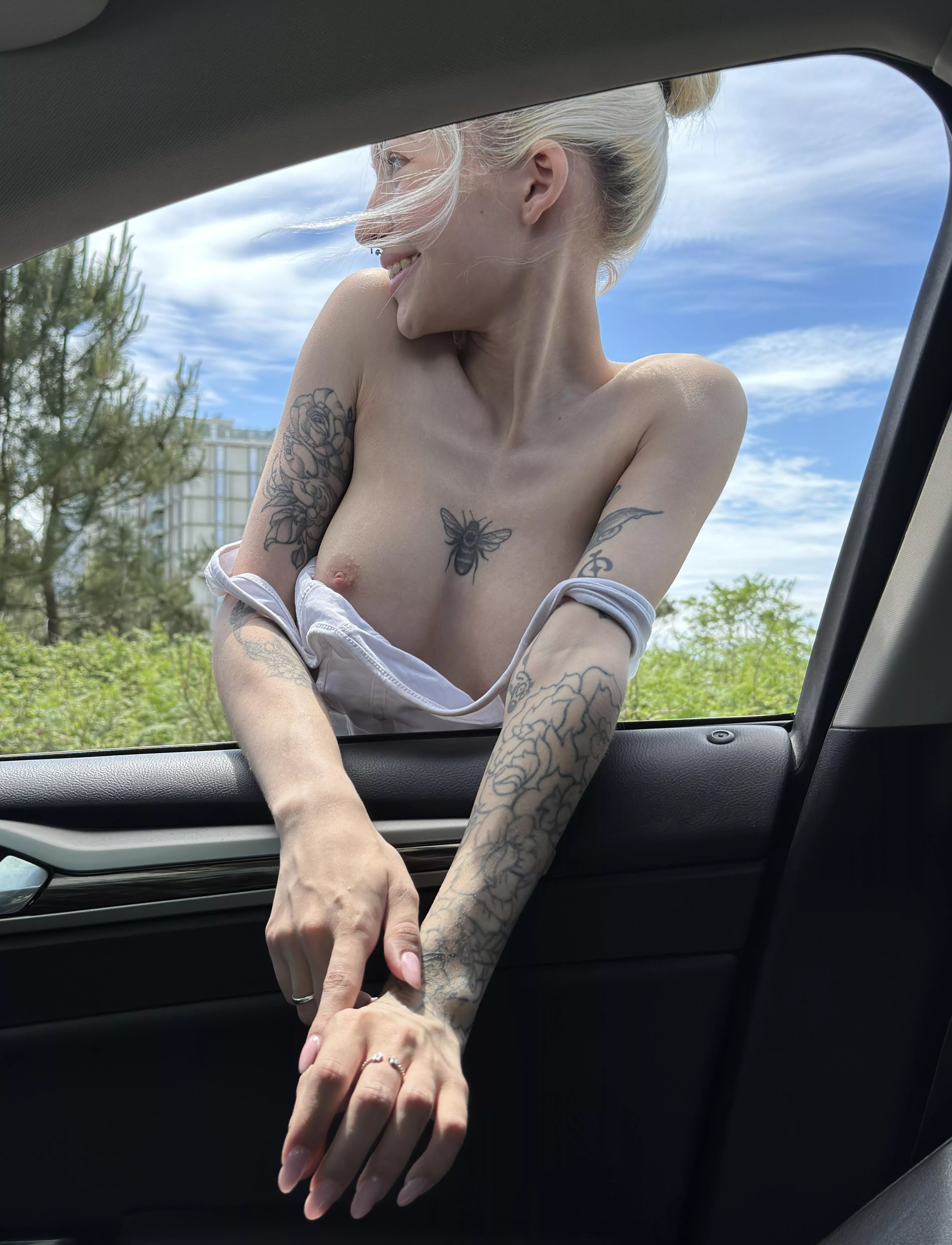 Here's how to hitch a ride to ensure you get a ride posted by Kittyybrownn