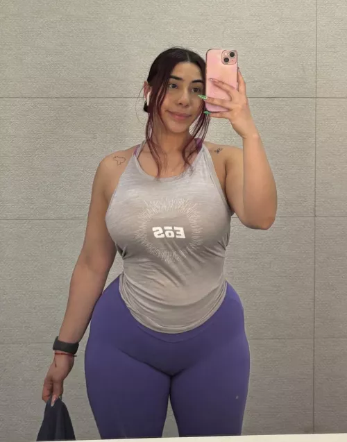 Hip dips feel like a new breed of kryptonite to me by SSJ_Tez