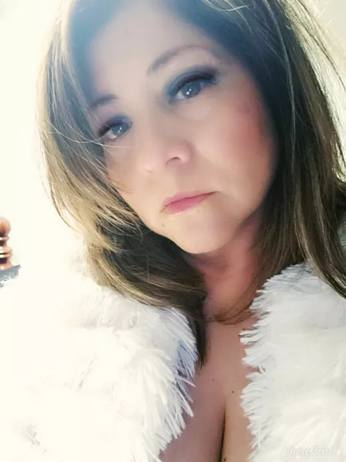 My face needs your cum by funmommyliz