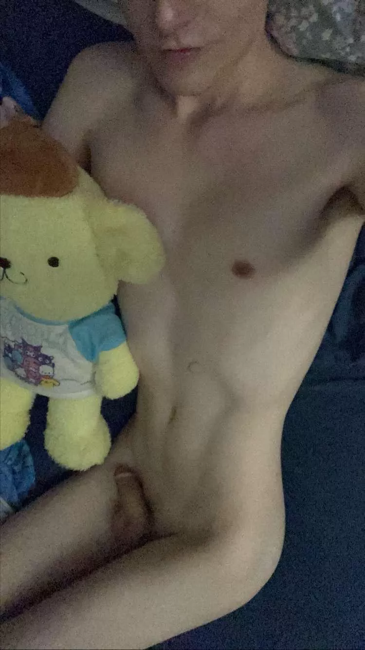 Need a bf to cuddle me to sleep 🥺 posted by TantalizingX3