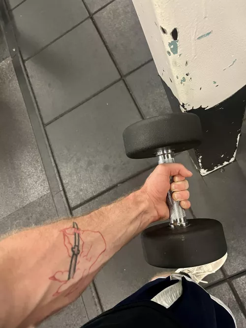 This was very awkward to take in a semi crowded gym  by kizz-my-diq