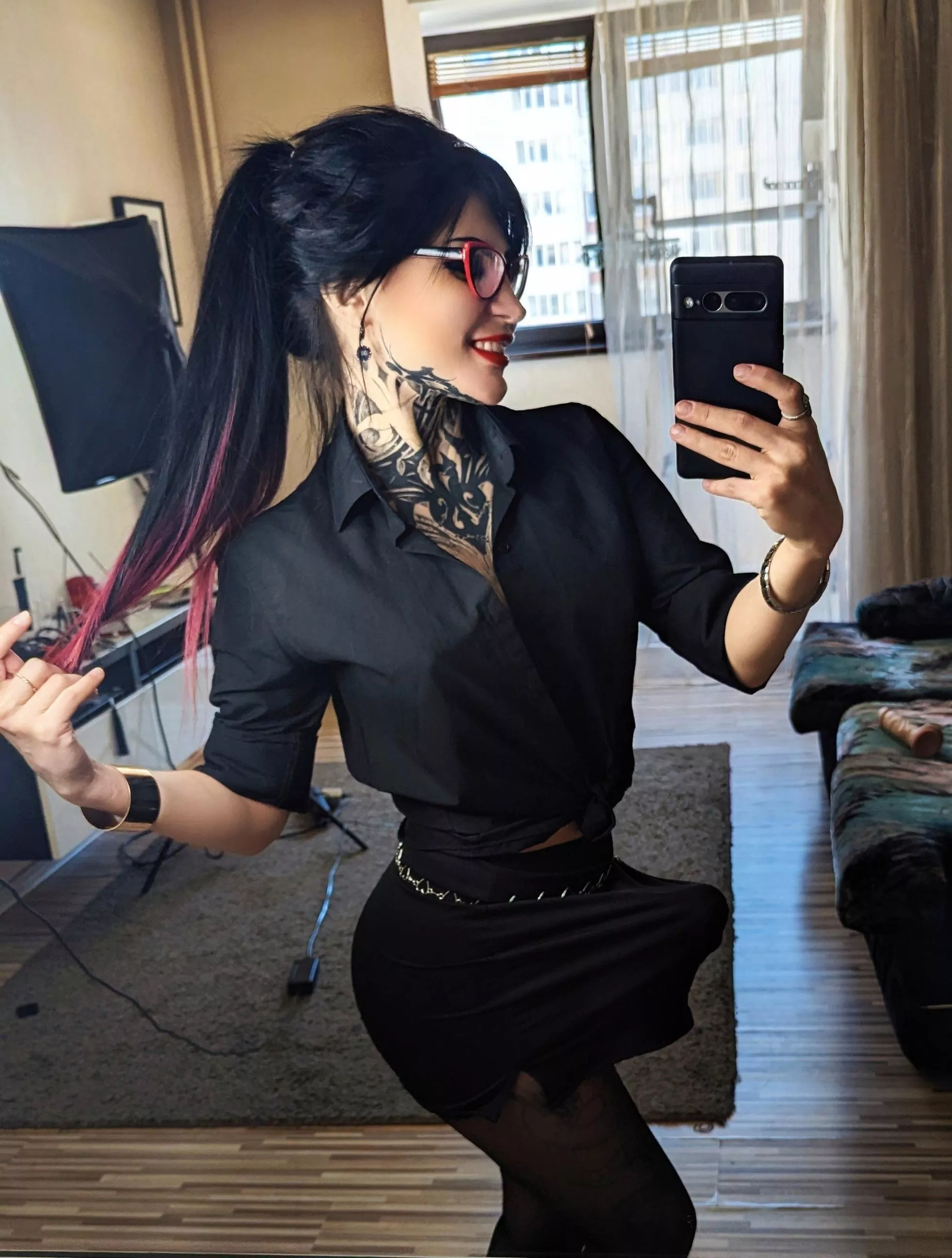 Your boss is calling you for a cup of coffee, your response? posted by Vampandbeauty