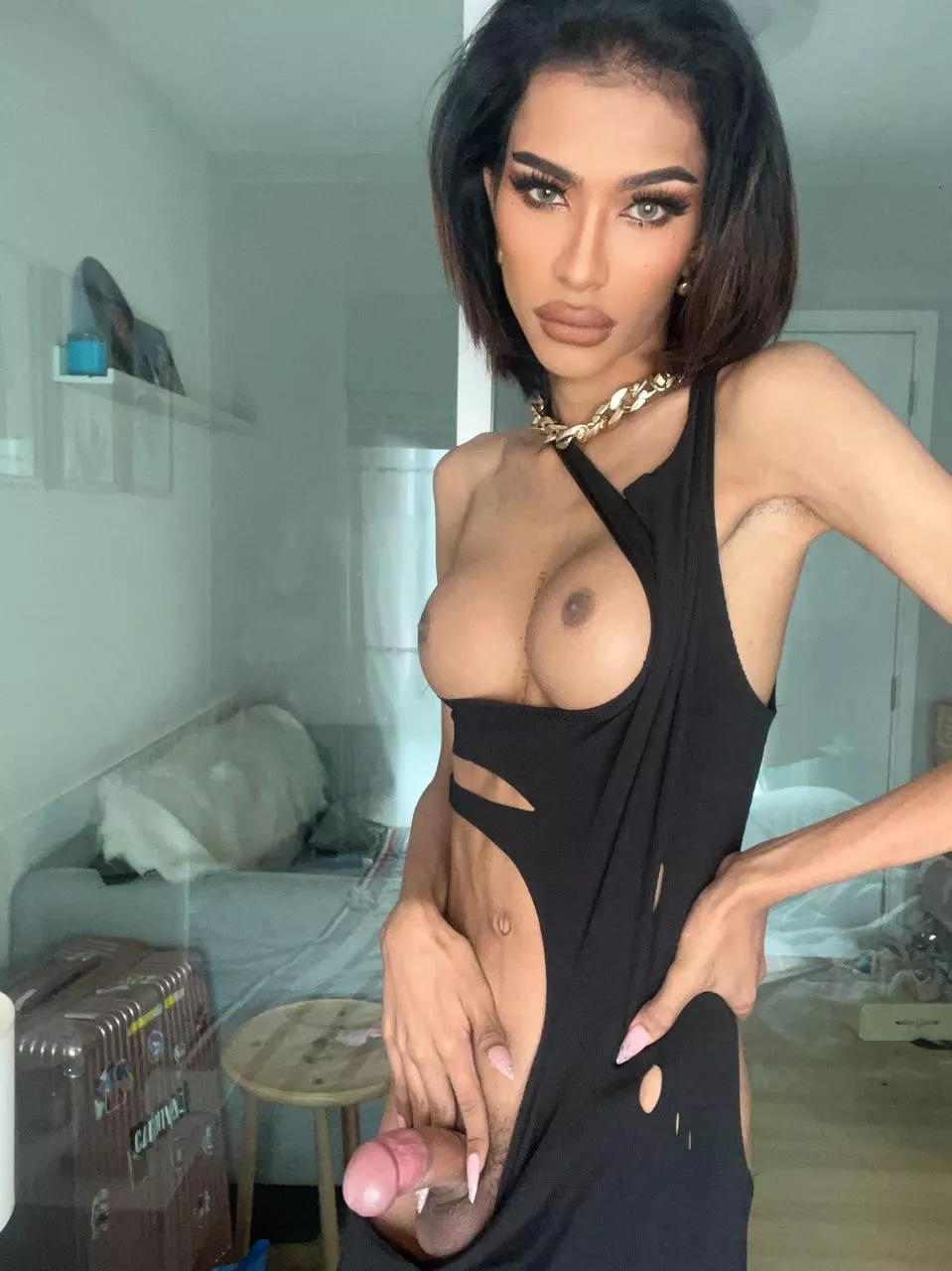 be honest, you'd let me top you right? 😈
 posted by Adrianapanya