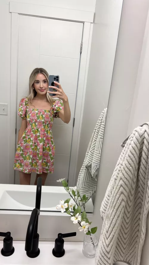 I love love this dress 🌸🩷 by vegansoda