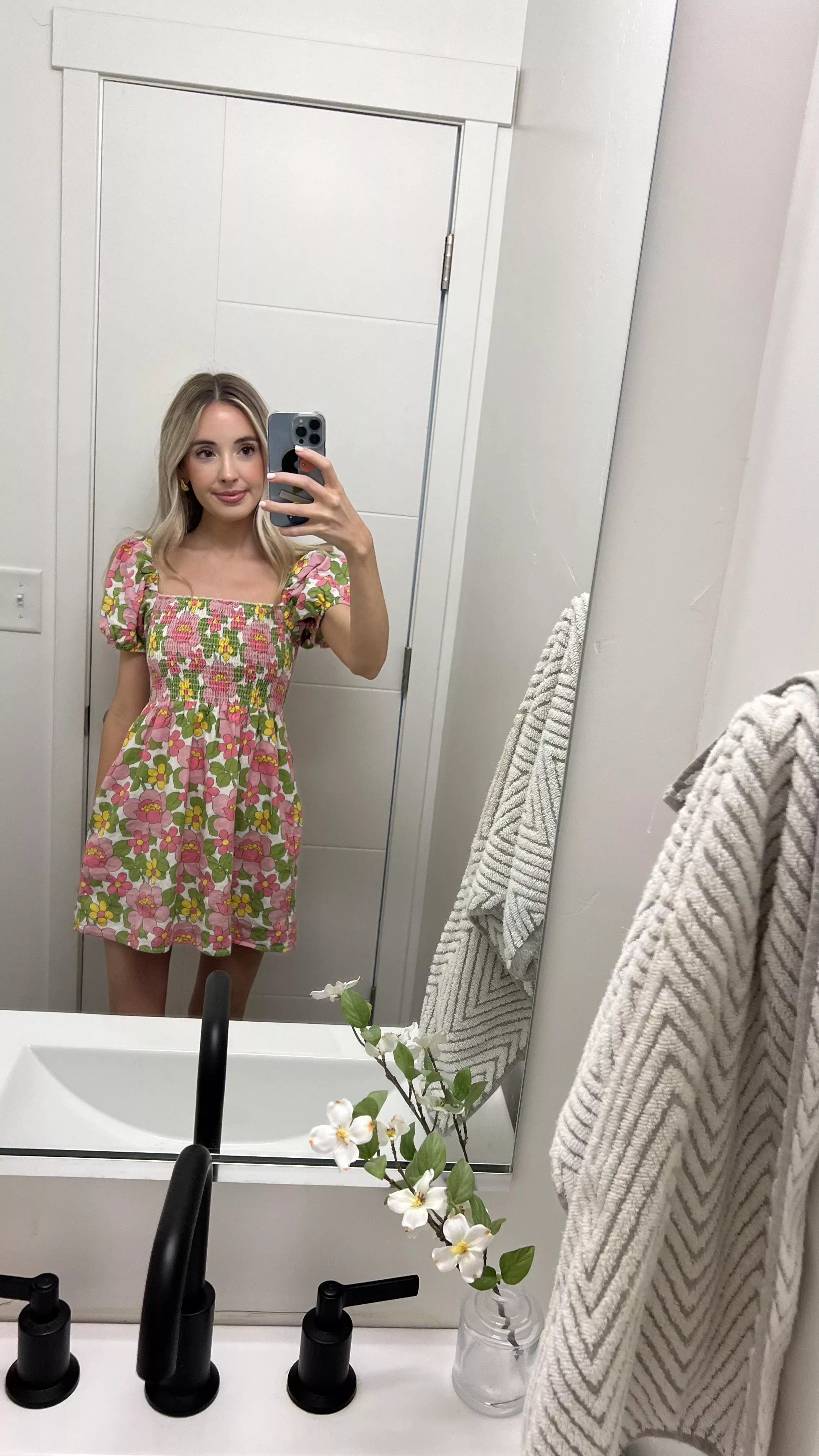 I love love this dress 🌸🩷 posted by vegansoda