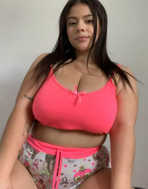 I’d love to get on my knees and show you my best donut smile.
 by Educationalava