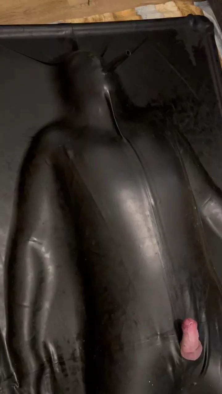 It's pretty dark here. posted by Trolly93