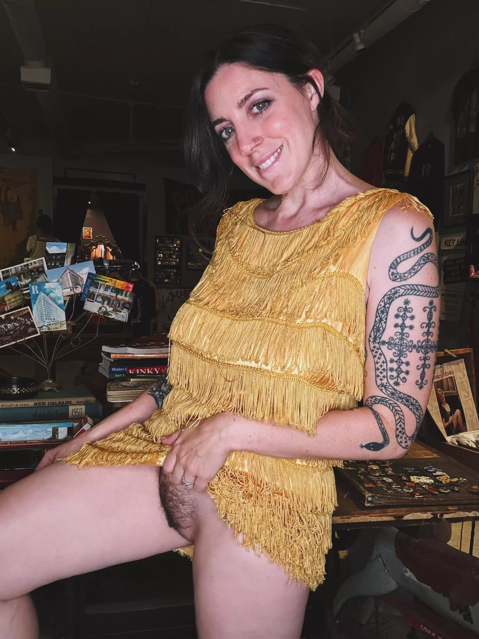 Now you know how much hair is under my dress posted by PrettySadieReed