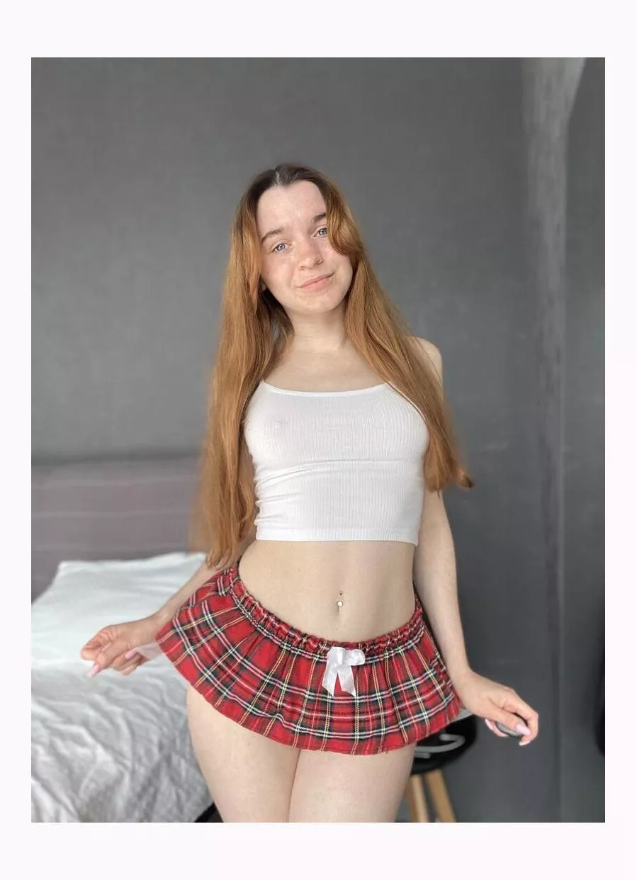 The plaid soirt doesn't cover my privates very well posted by Few-Charity-7613