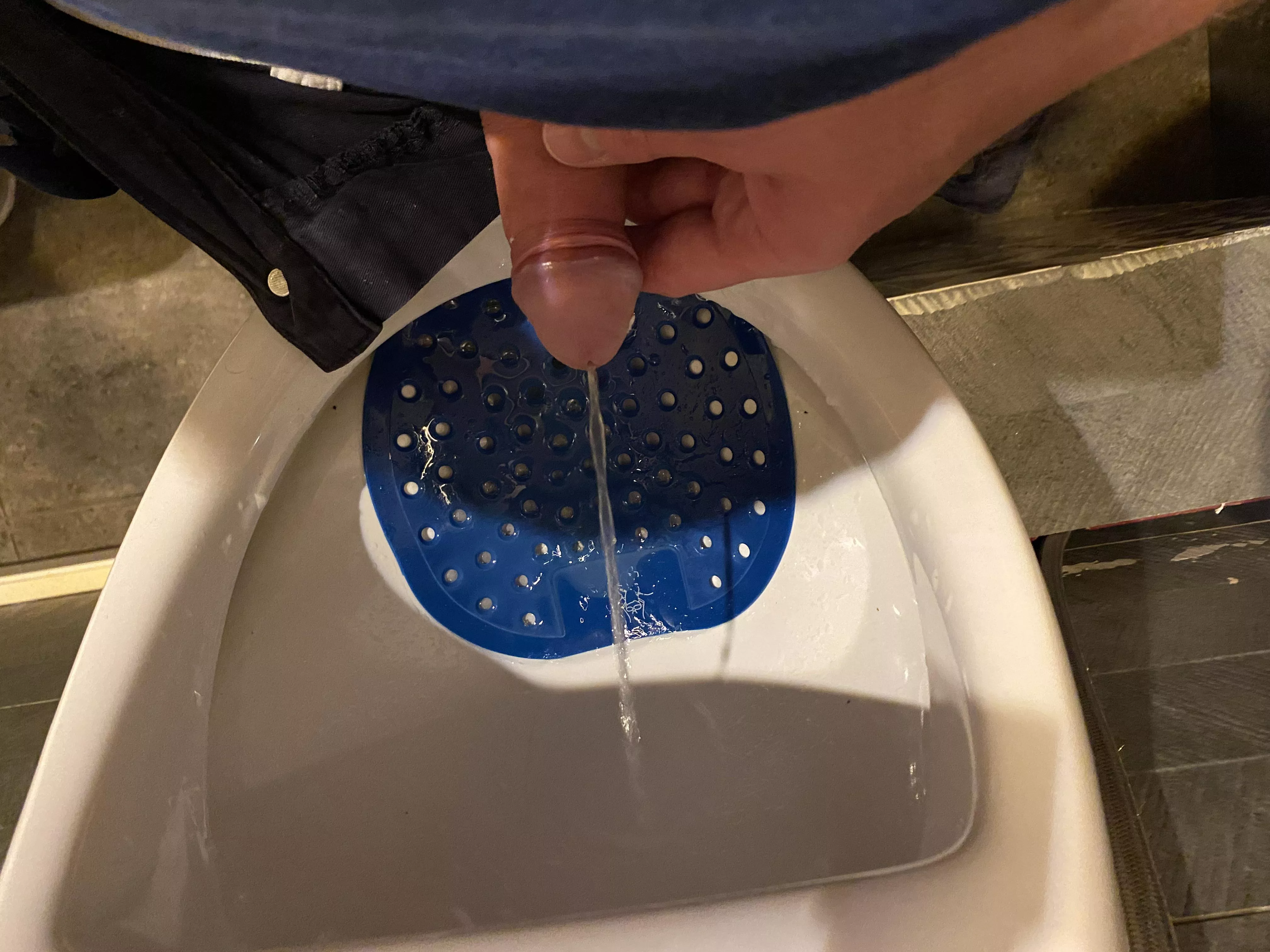 Traveling to Hamburg, Cologne and Antwerp this summer. Where to get piss? posted by GayKinkWS