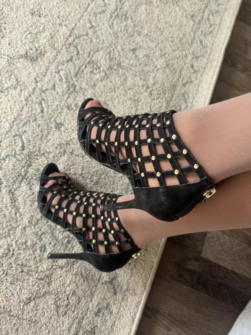 Caged heels by Tanned_peaches