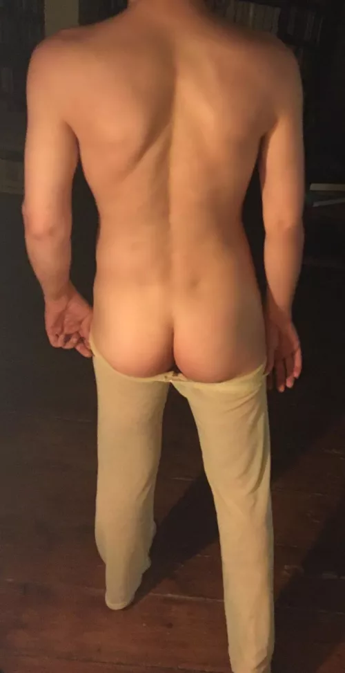 Cheeky Buns by CheekyCurator