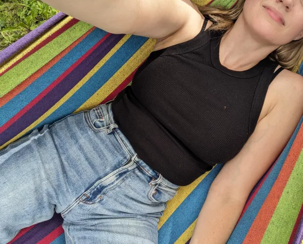 Didn't realize I could have camel toe in jeans... by Rude_Complex_1554