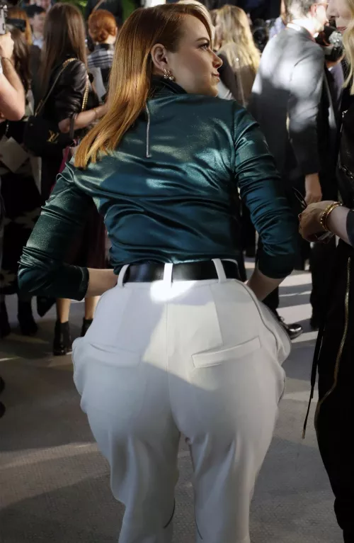 Emma Stone by Puzzleheaded-Ad-7038